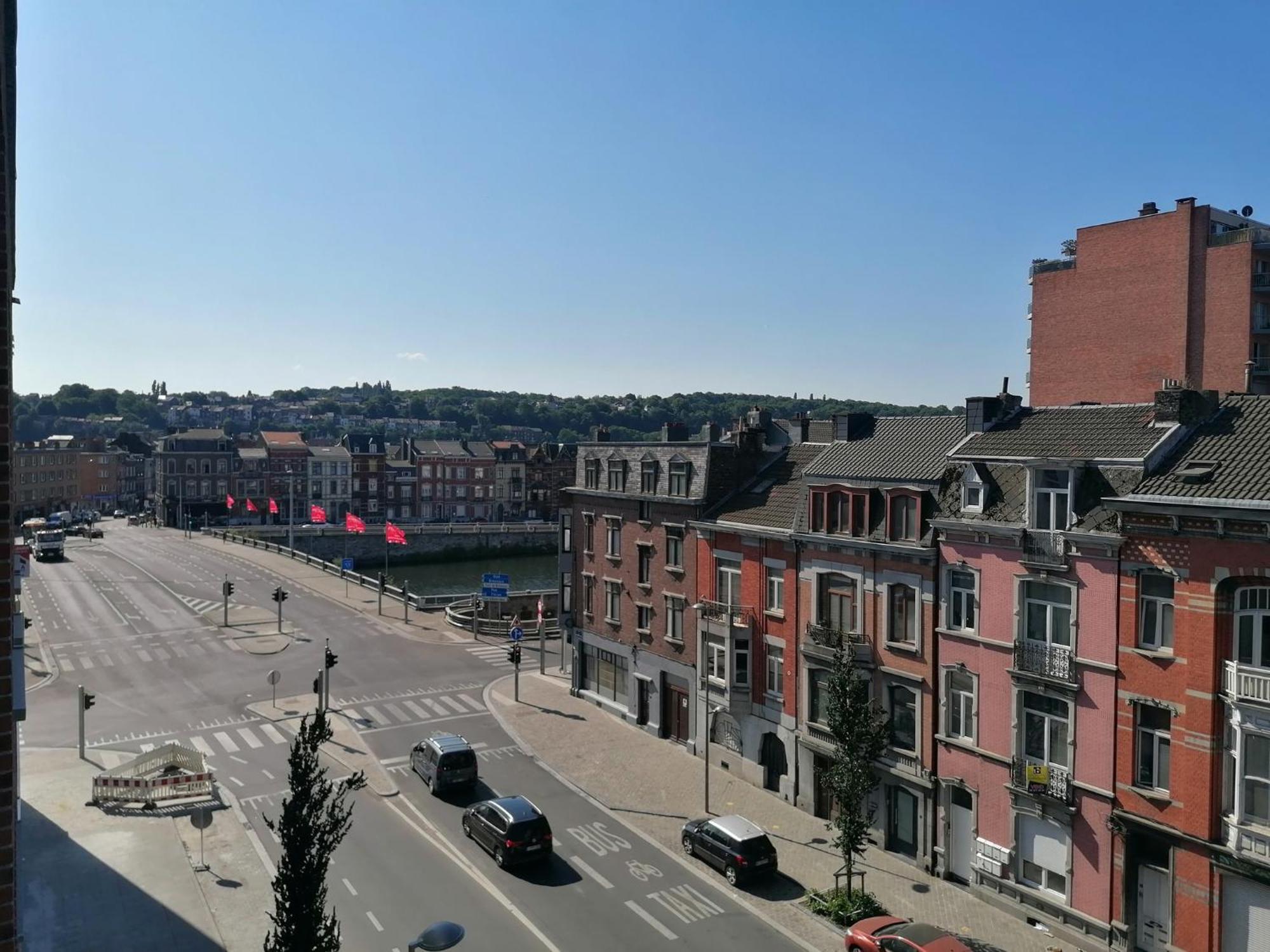 Superbe Appartement Neuf Et Moderne A Liege Bagian luar foto