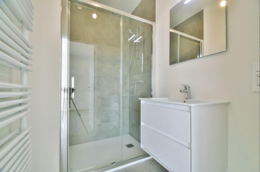 Superbe Appartement Neuf Et Moderne A Liege Bagian luar foto